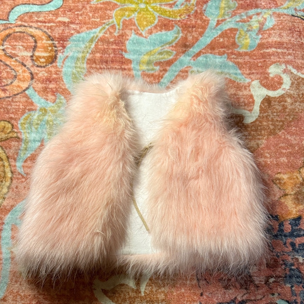 Adorable Kids Faux Fur Vest in Blush Pink